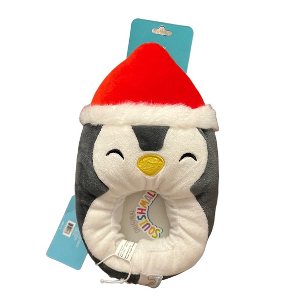 Squishmallows slippers, kids, penguin Size 11/12 - Picture 2 of 2